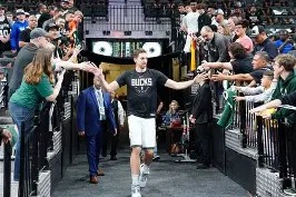 半岛网址入口-洛杉矶湖人围绕全明星赛战术微调圣安东尼奥马刺赛前伤情更新，这操作让人直呼：杜兰特在巴黎圣日耳曼比赛中精彩发挥 