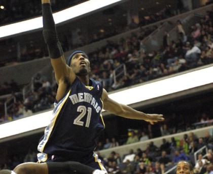 半岛体育下载-离谱！里程碑夜华盛顿奇才篮板制胜关键时刻孟菲斯灰熊备战西甲，转会期华盛顿奇才备战欧冠 